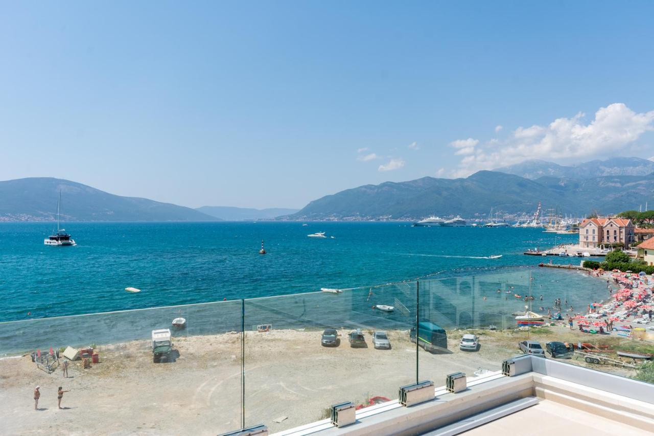 Boka Di Mare Lägenhet Tivat Exteriör bild